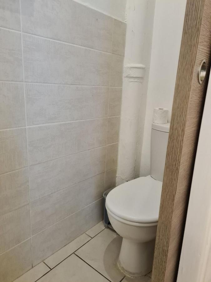 Apartament La Suberaie 3 Etoiles - Hyper Centre - Bouchon -T2 Confort Troyes Zewnętrze zdjęcie
